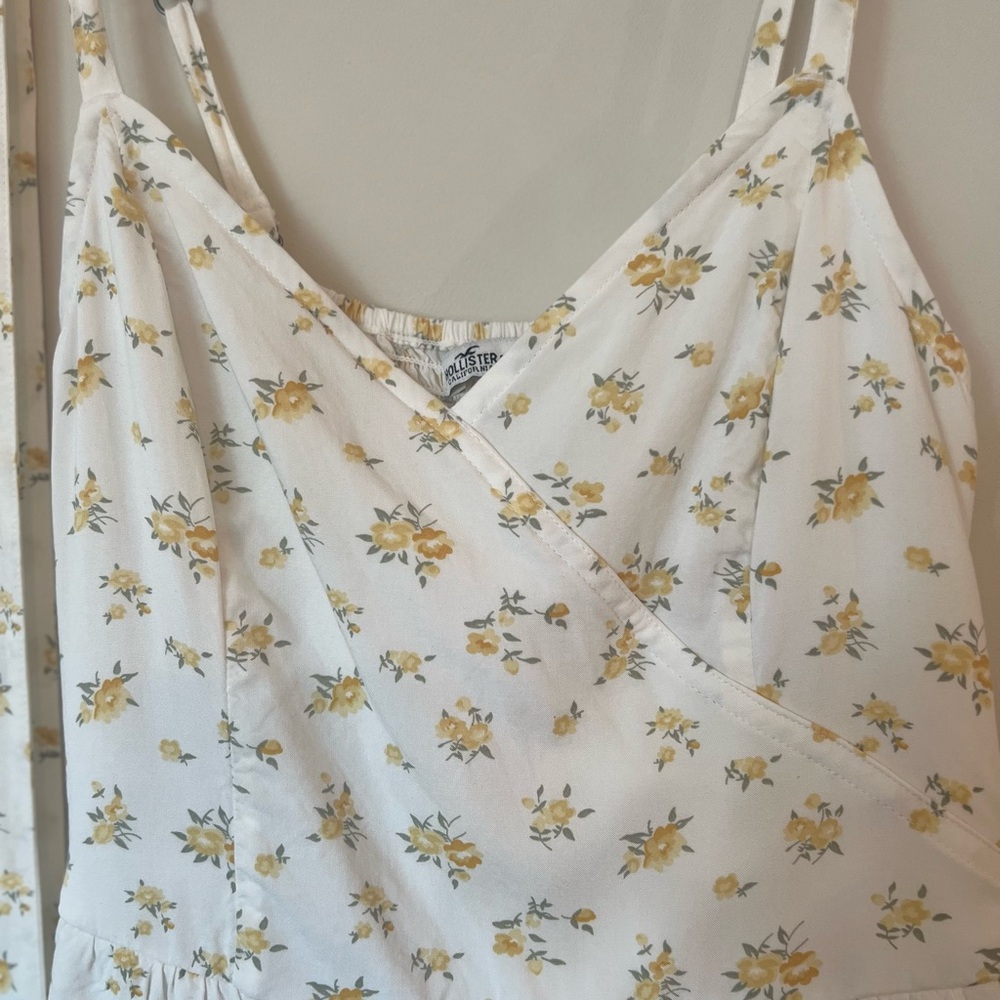 hollister floral print romper